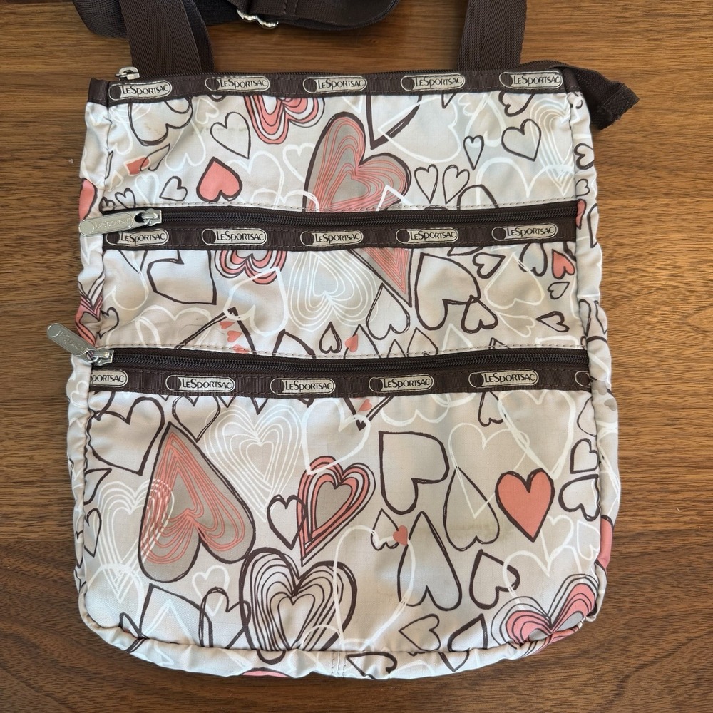 LeSportsac Vintage Madison Kasey Hopeless Romantic Crossbody Bag Heart Pattern